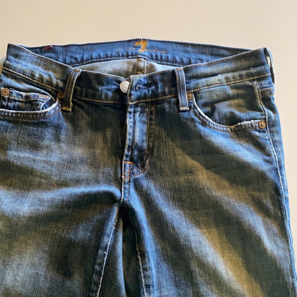 Shorts - Picture 3 of 6